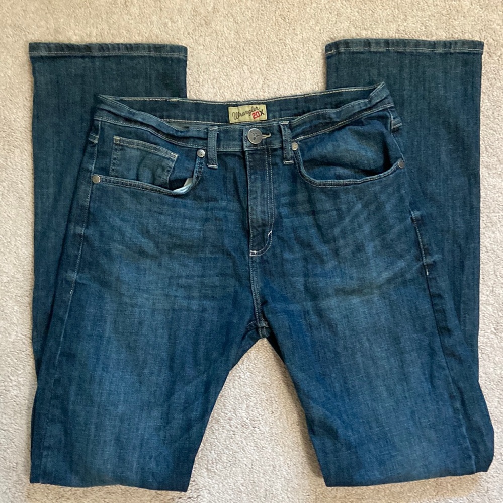 MEN'S WRANGLER® 20X® NO. 42 VINTAGE BOOTCUT JEAN 34x38